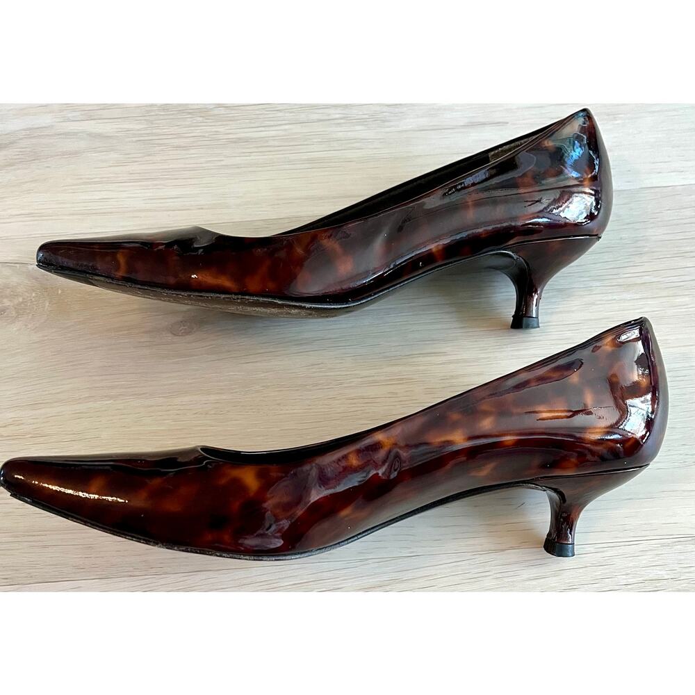 Stuart Weitzman Tortoiseshell Patent Leather Pointed-Toe Kitten Heels - Picture 5 of 11